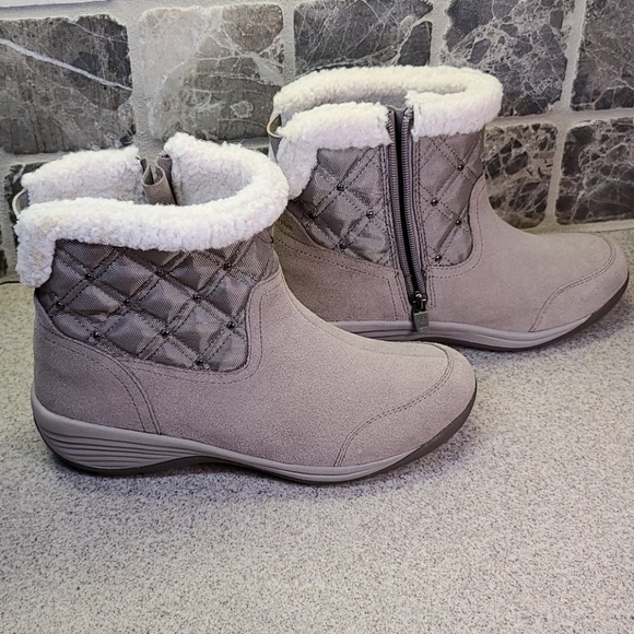 EASY SPIRIT 7 1/2 W Short Boots tan and cream - Picture 14 of 16